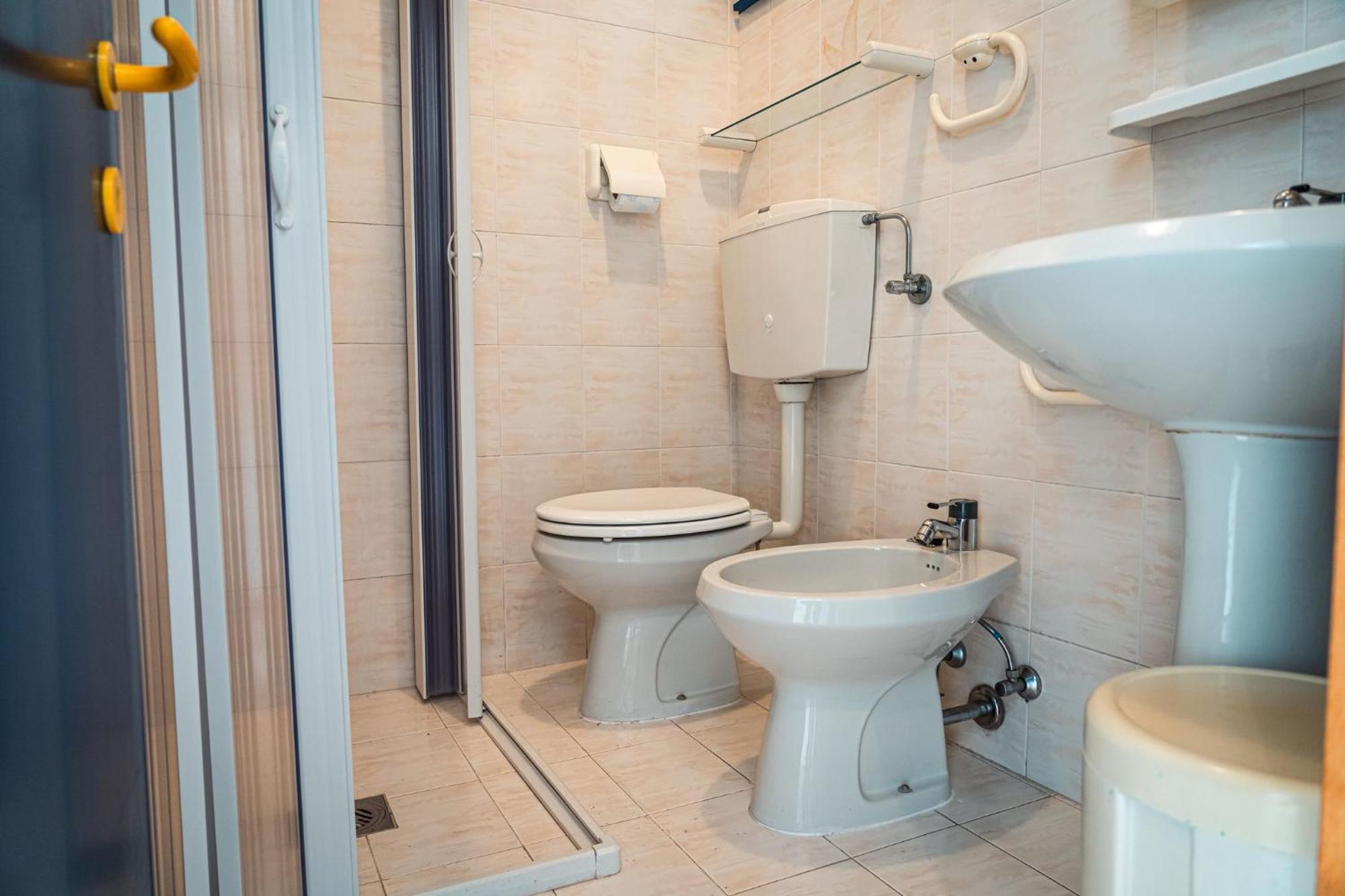 Nice Apartment With Sunny Terrace In Bibione Exterior photo
